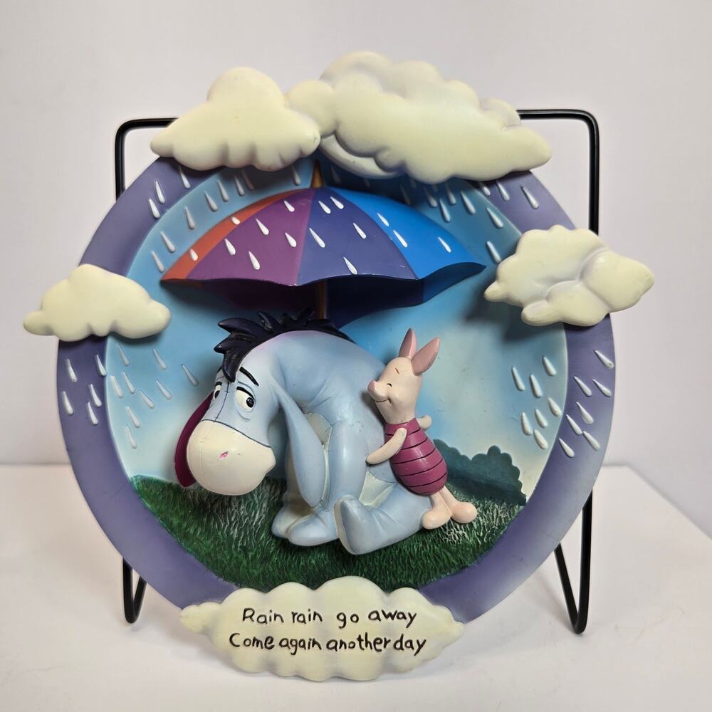 Disney "Rain Rain Go Away" 3D Plate sculptural design, non flat